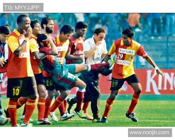 印度男足球星崛起之路 从草根到国际赛场的奋斗与荣耀 印度男足球星崛起之路 从草根到国际赛场的奋斗与荣耀