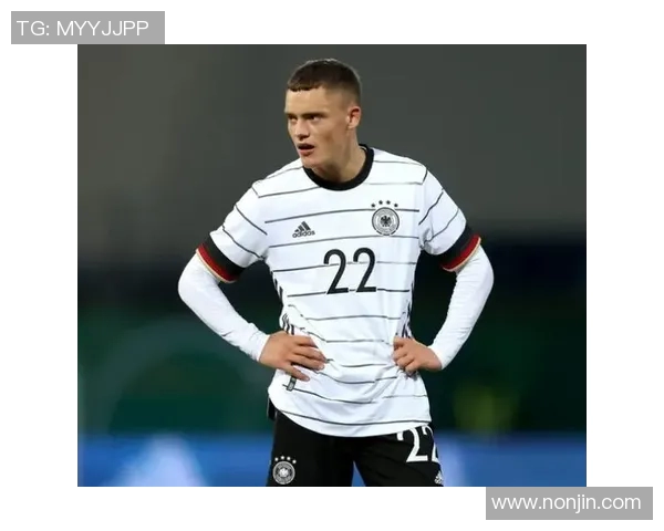 摩尔多瓦足球联赛新星崛起 聚焦顶级球员的成长与突破 摩尔多瓦足球联赛新星崛起 聚焦顶级球员的成长与突破